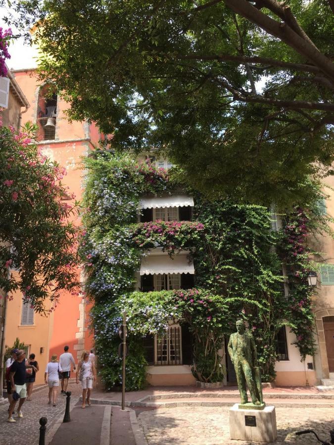 Appartement De Charme Au Coeur De Saint-Tropez Exterior photo